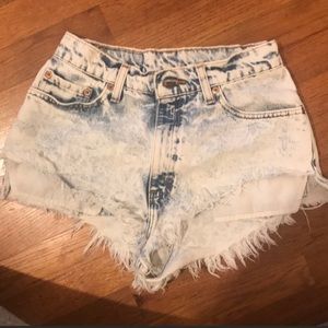 Levi’s distressed shorts